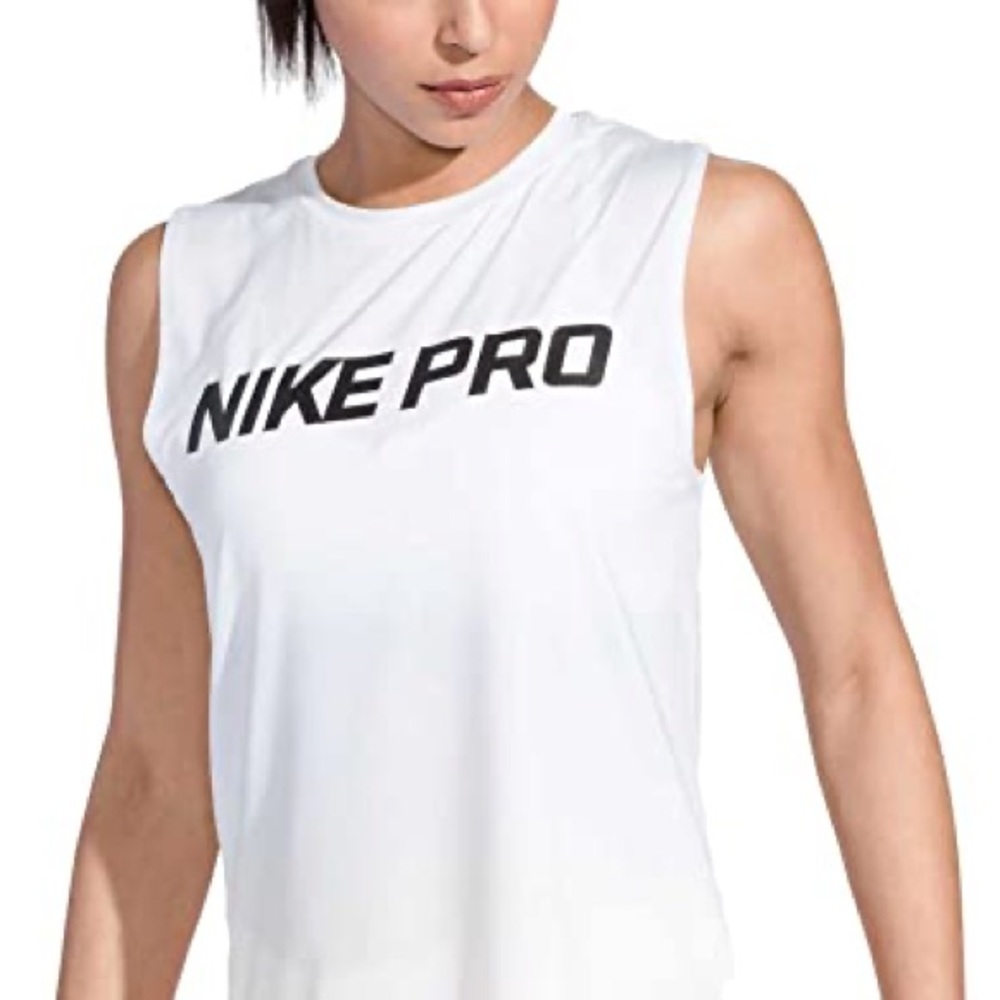 NWT**** Nike Pro Tank